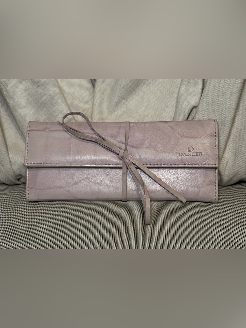 Danier Genuine Leather Jewelry Roll Travel Case Pale Pink Purple